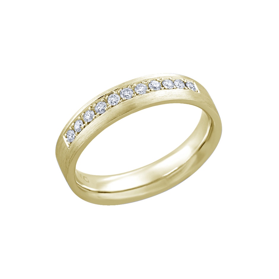 Matte-Band-with-11-diamonds-Yellow-Gold-.jpg